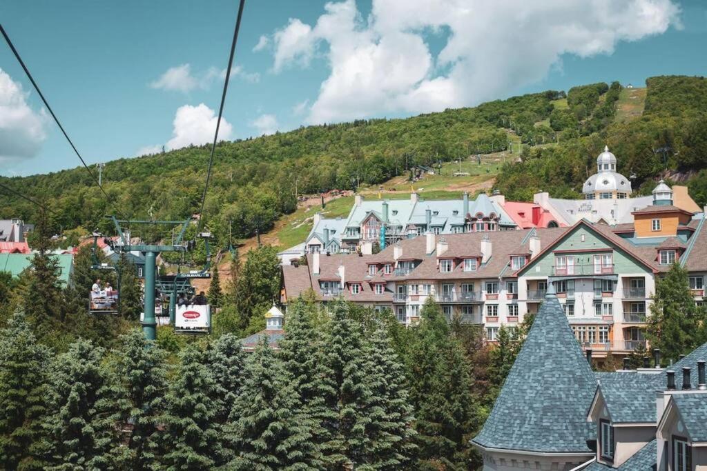 Les Manoirs Wpool & Hot Tub Near Village 110-7 Mont-Tremblant Exteriör bild